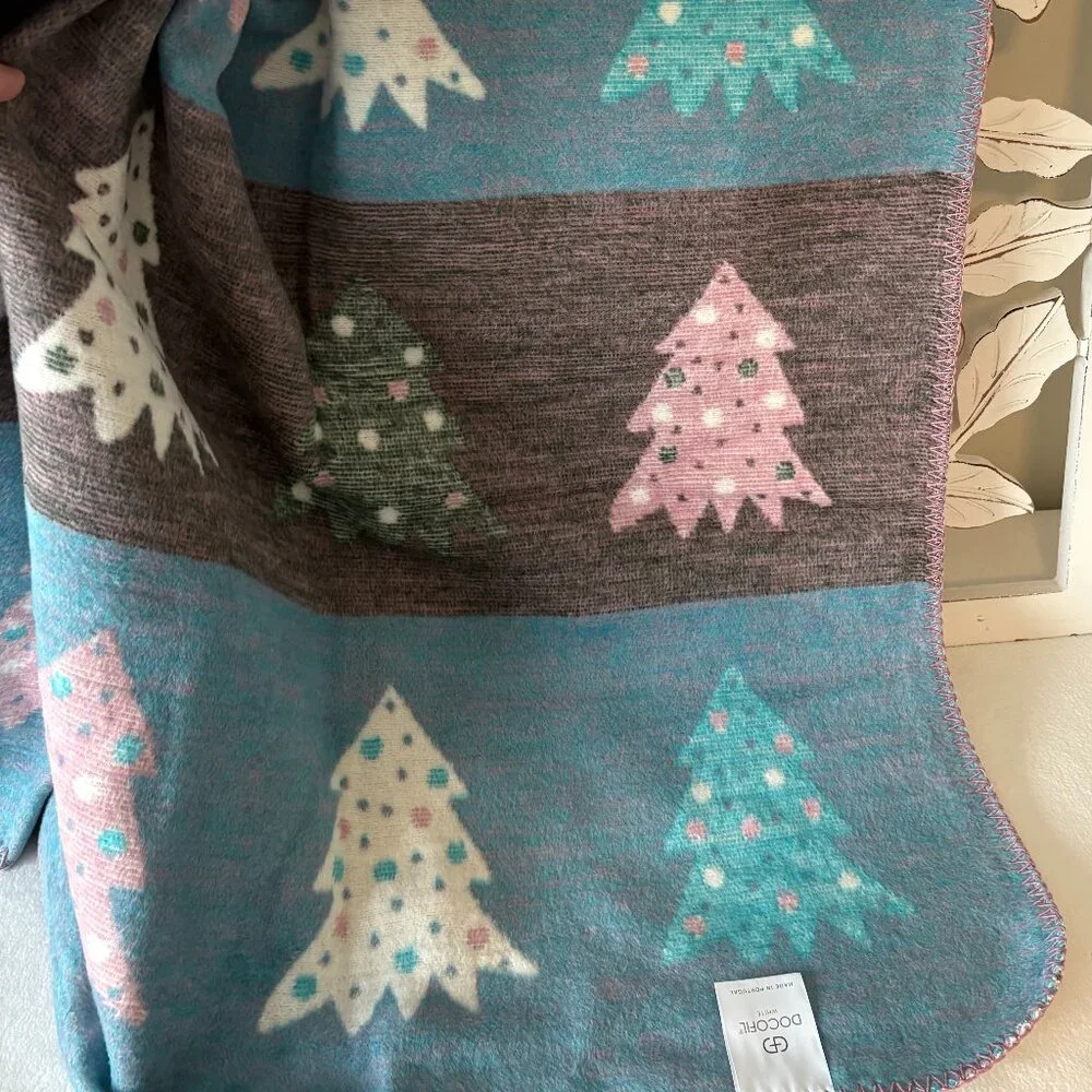 NWT - Docofil - Made in Portugal - Reversible Multi-Color Holiday Trees Throw